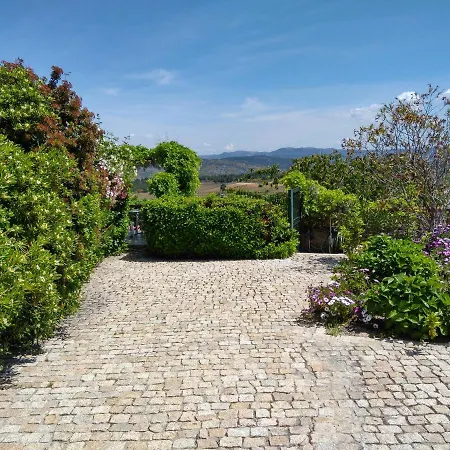 Quinta Do Sol Проживание в семье Алижо