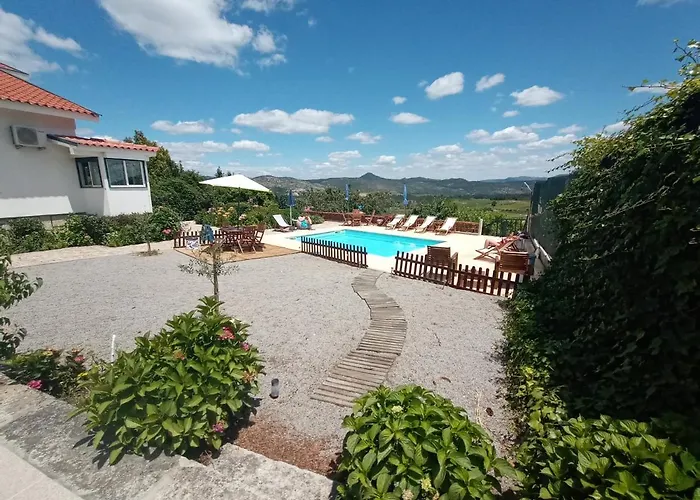 Quinta Do Sol Homestay