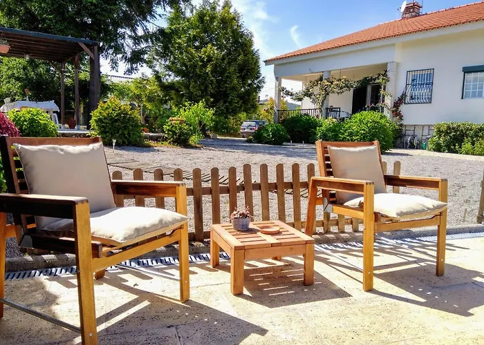 Quinta Do Sol Homestay Alijo